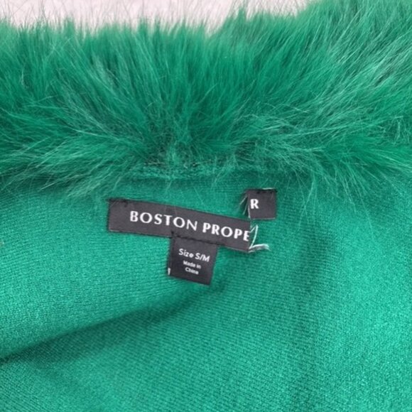 Boston Proper Faux Fur Tie Waist Poncho Size S/M NWOT Christmas Green - Picture 12 of 12